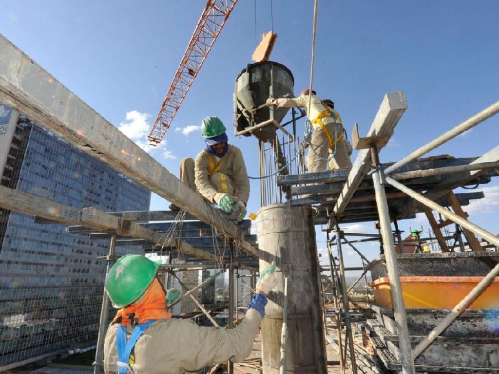 Construção