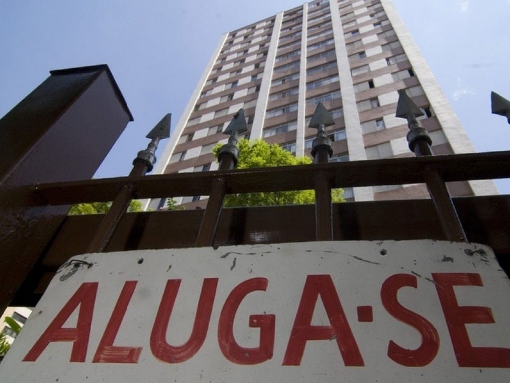 aluga-se