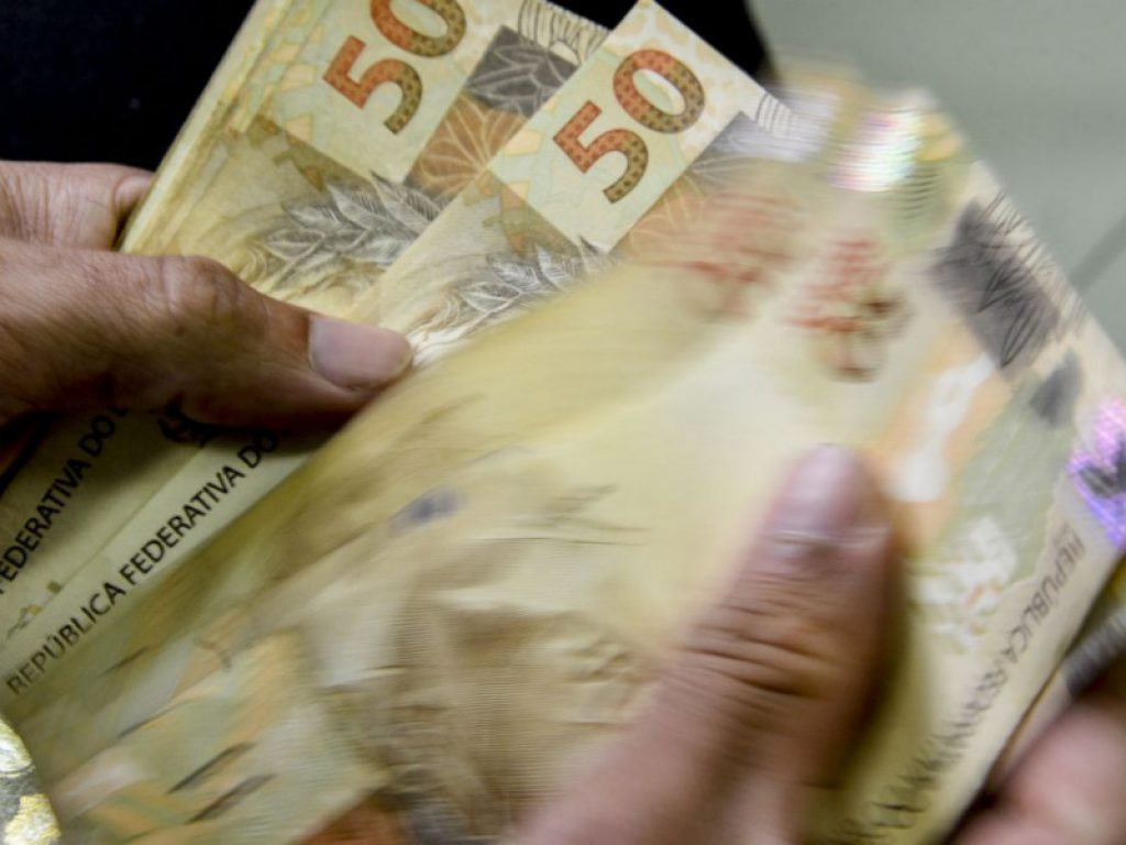dinheiro deflação